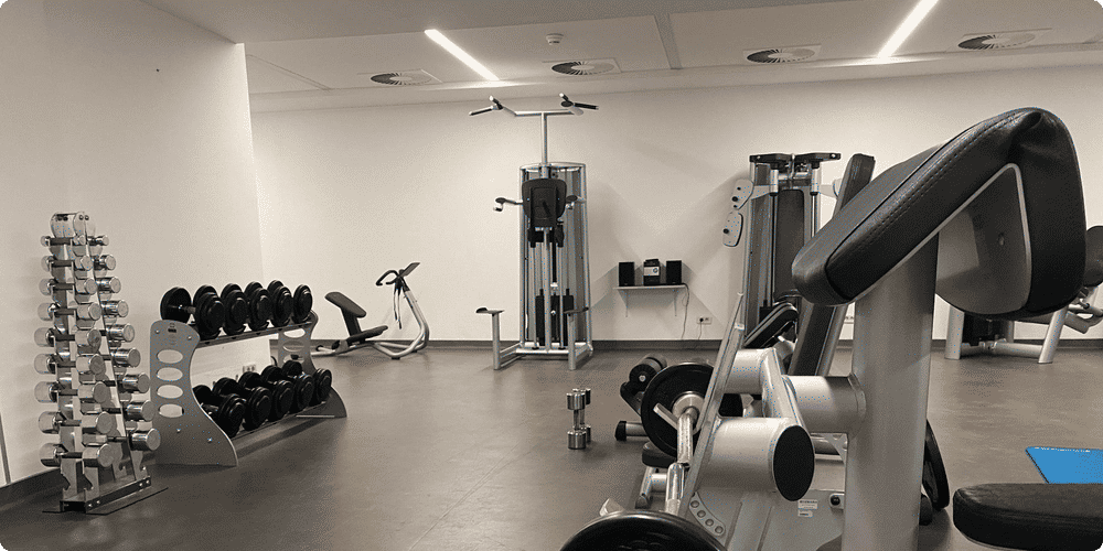 Optimiser l'utilisation des appareils de musculation : erreurs courantes à éviter